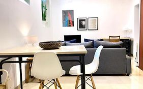 Claude Homes Lisbon Marques
